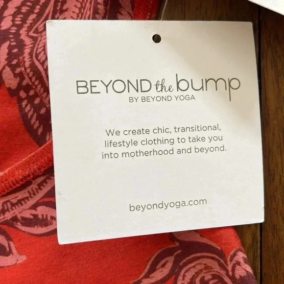 Beyond yoga beyond the bump shorts papai - Picture 3 of 10